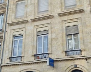 Achat / Vente appartement neuf Bordeaux réhabilitation quartier Chartrons à deux pas du tram B (33000) - Réf. 13865